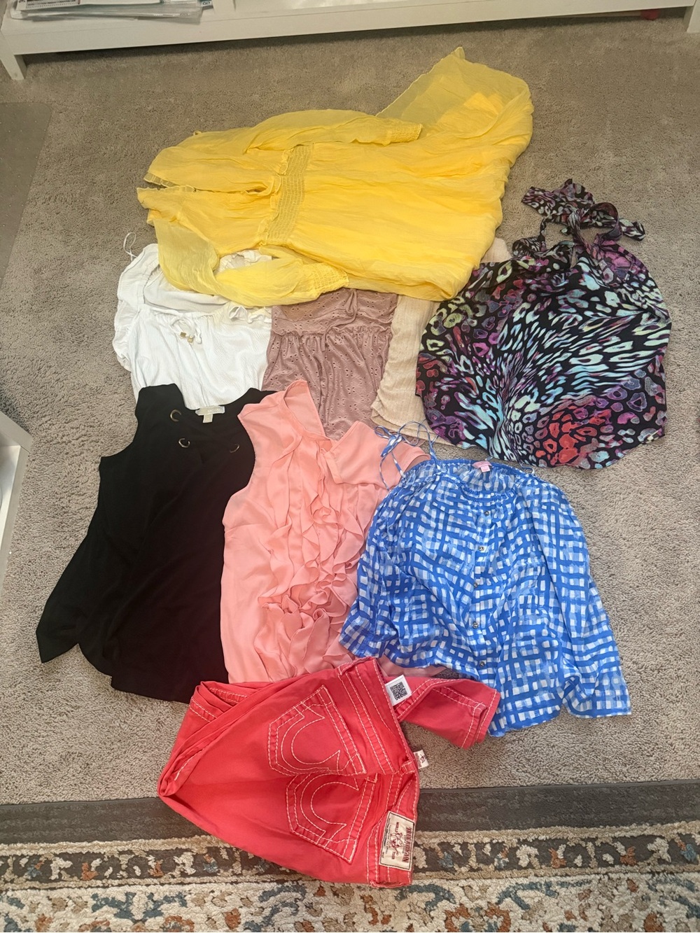 Mixed Women's Tops & Red Jeans Bundle -re sellers lot all sizes ,